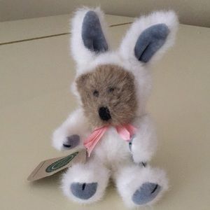 Boyds’ Bears bunny bear